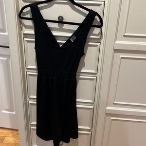 Women’s SPARKLE & FADE SZ M black above knee dress with cut out back
